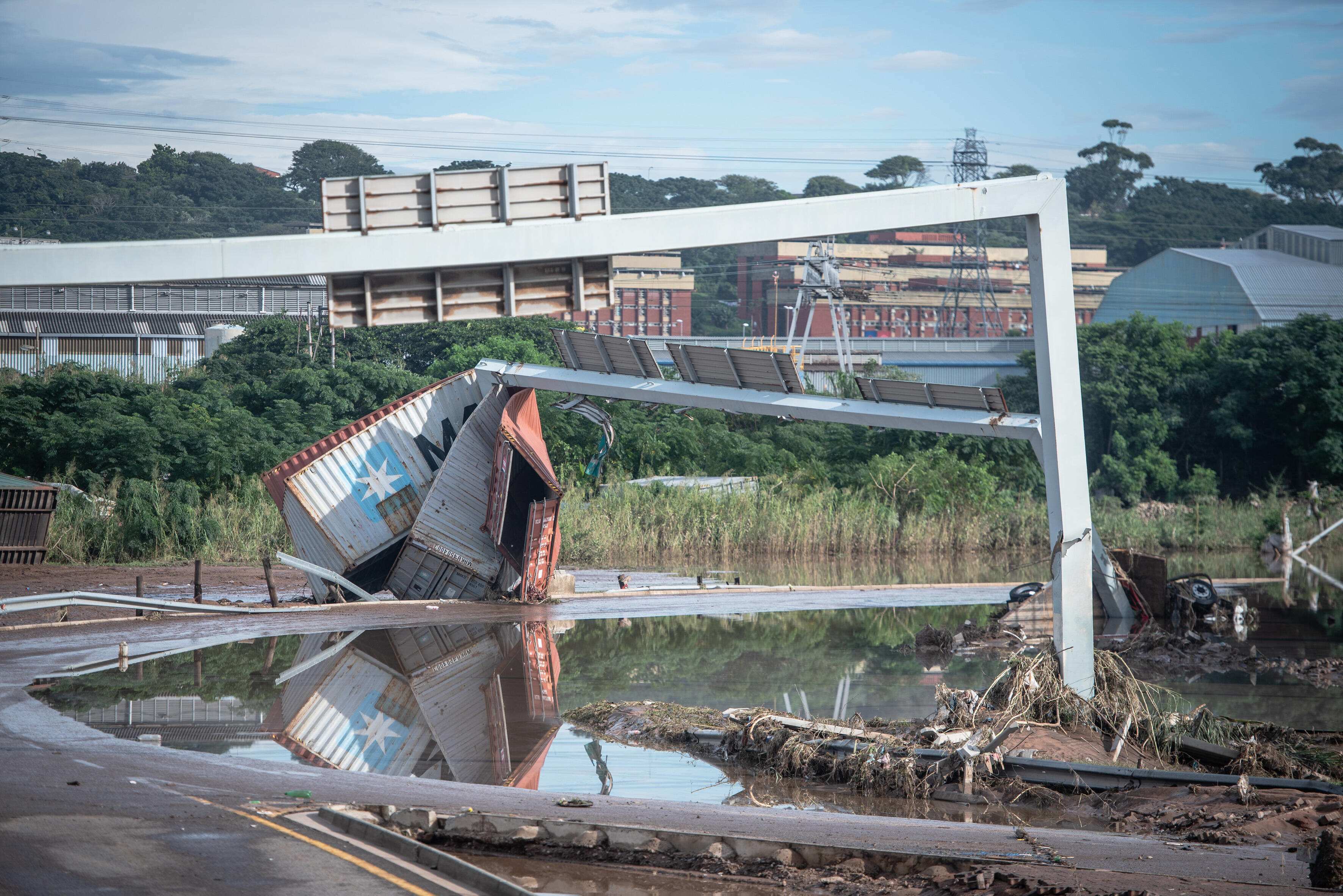Viele Zerstörungen und Opfer nach den Fluten in Südafrika Quelle: Imago