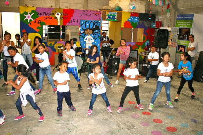 Tanz- und Musikaufführung - 6.10.2016 Tanz- und Musikaufführung - 6.10.2016