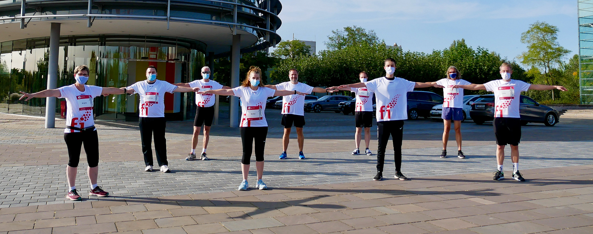 Mehr als 1.100 Mitarbeitende gingen beim ersten virtuellen Firmenlauf der „Finanz Informatik“ an den Start (Quelle: Finanz Informatik, Michael Hauschild) Mehr als 1.100 Mitarbeitende gingen beim ersten virtuellen Firmenlauf der „Finanz Informatik“ an den Start (Quelle: Finanz Informatik, Michael Hauschild)