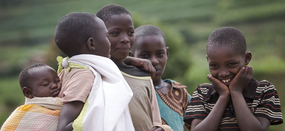 Kindergruppe in Ruanda (Quelle: Jakob Studnar)