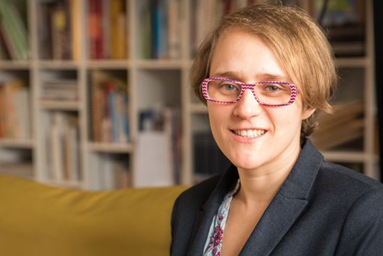 Kindernothilfe-Kinderschutz-Trainerin Christin M. Pontius (Quelle: Vivien Räbiger) Kindernothilfe-Kinderschutz-Trainerin Christin M. Pontius (Quelle: Vivien Räbiger)