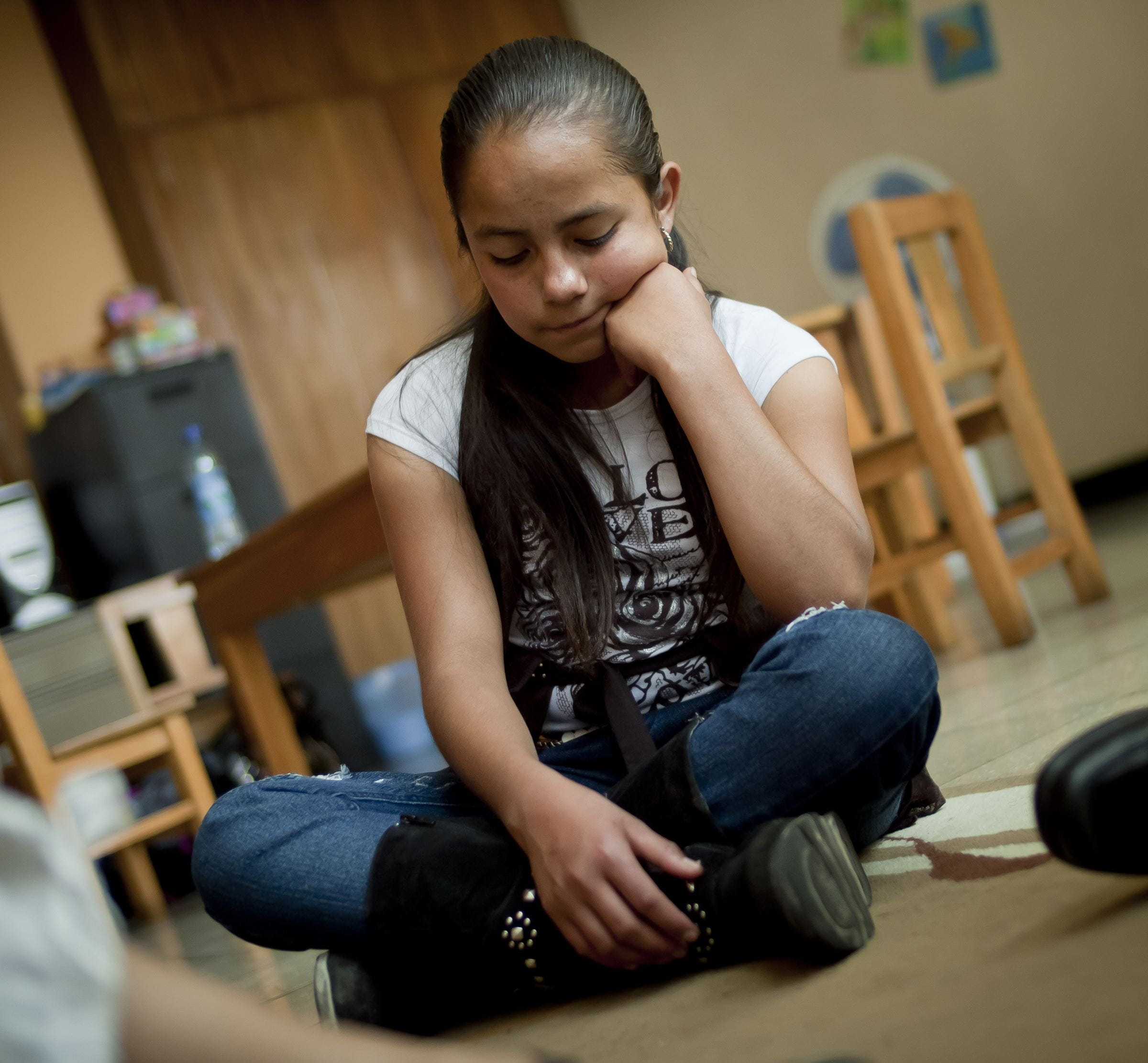 Trauriges Mädchen (Quelle: Jakob Studnar) Trauriges Mädchen (Quelle: Jakob Studnar)