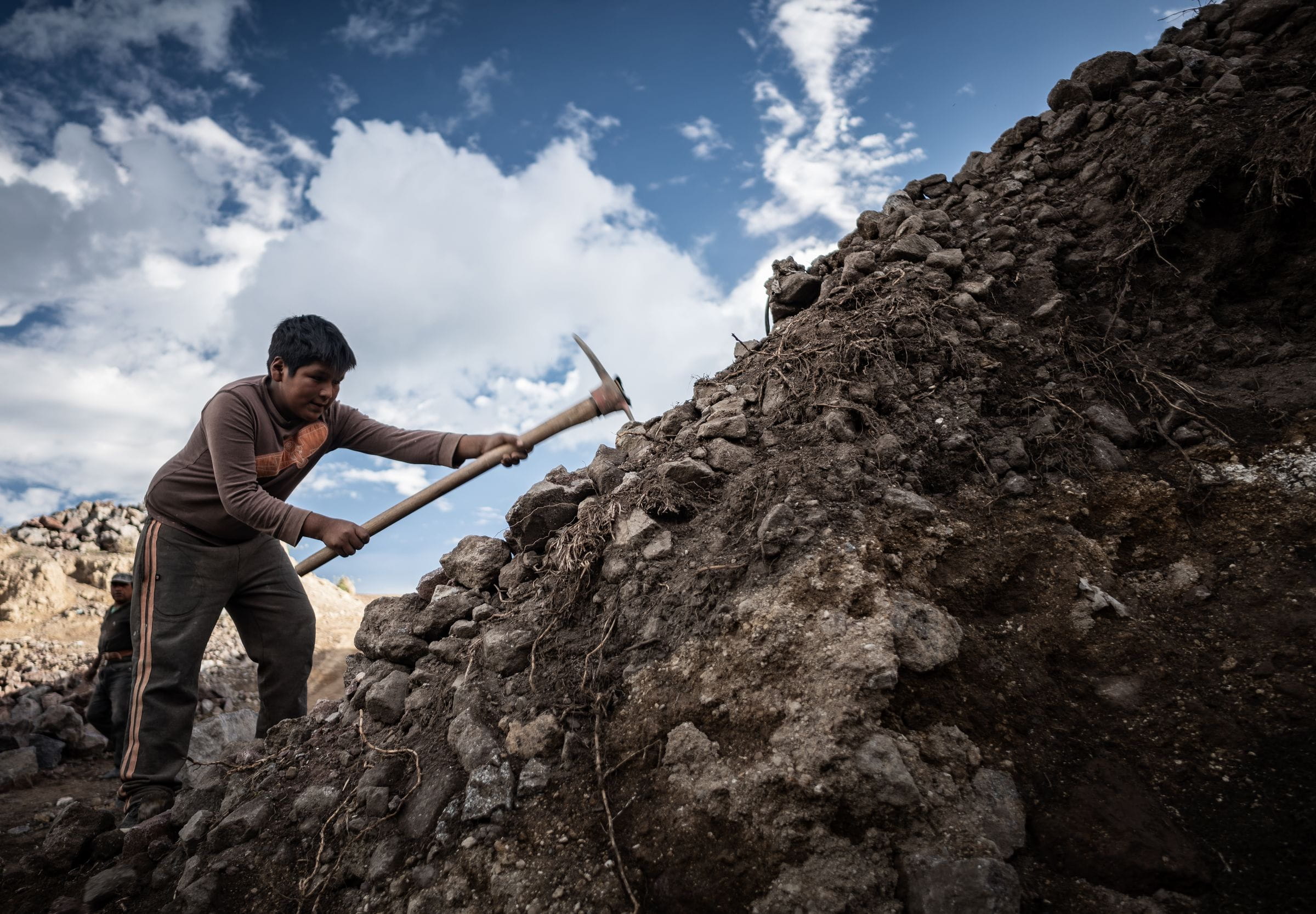 Kinderarbeiter im Steinbruch in Guatemala (Quelle: Jakob Studnar)