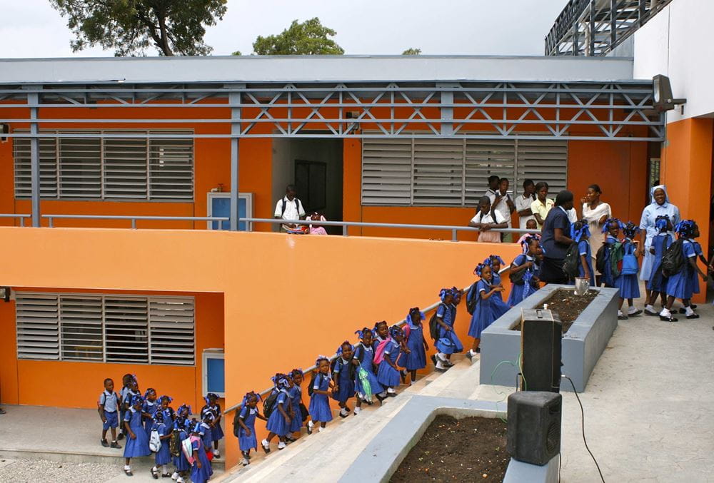 Schule St.Francois de Salle in Carrefour Haiti Foto: Jürgen Schübelin
