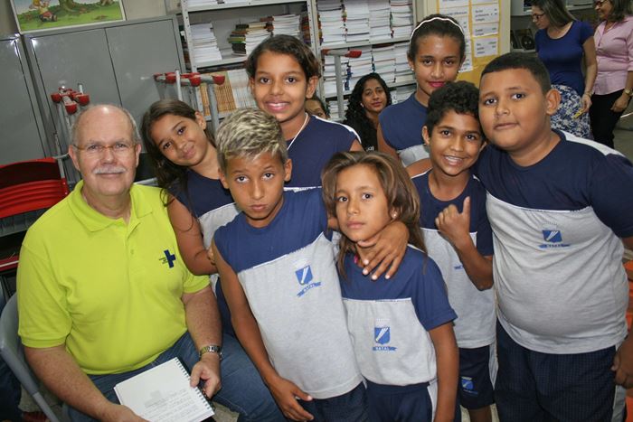 Die Mädchen und Jungen aus der Vormittags-Gruppe des 'Kinder-stärker-machen'-Workshops unseres Partners CEDECA in Natal - Foto: Jürgen Schübelin Die Mädchen und Jungen aus der Vormittags-Gruppe des 'Kinder-stärker-machen'-Workshops unseres Partners CEDECA in Natal - Foto: Jürgen Schübelin