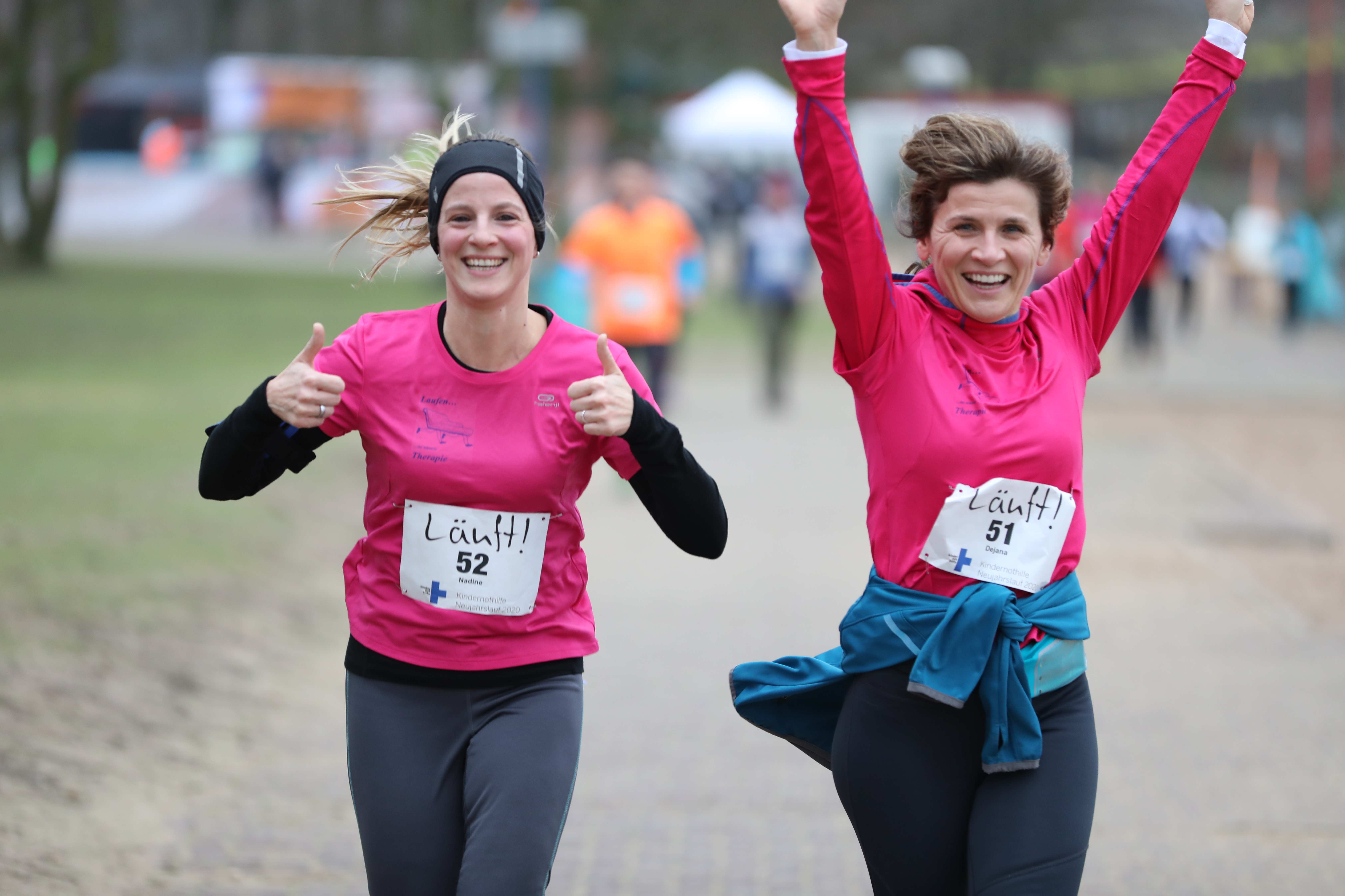 Läuferinnen beim Neujahrslauf 2020 in Duisburg vor der Coronapandemie