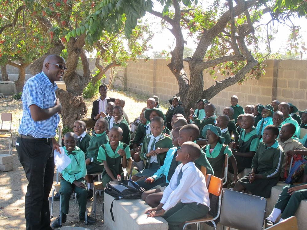 Kindergruppe Bildung Simbabwe Foto: Christoph Dehn