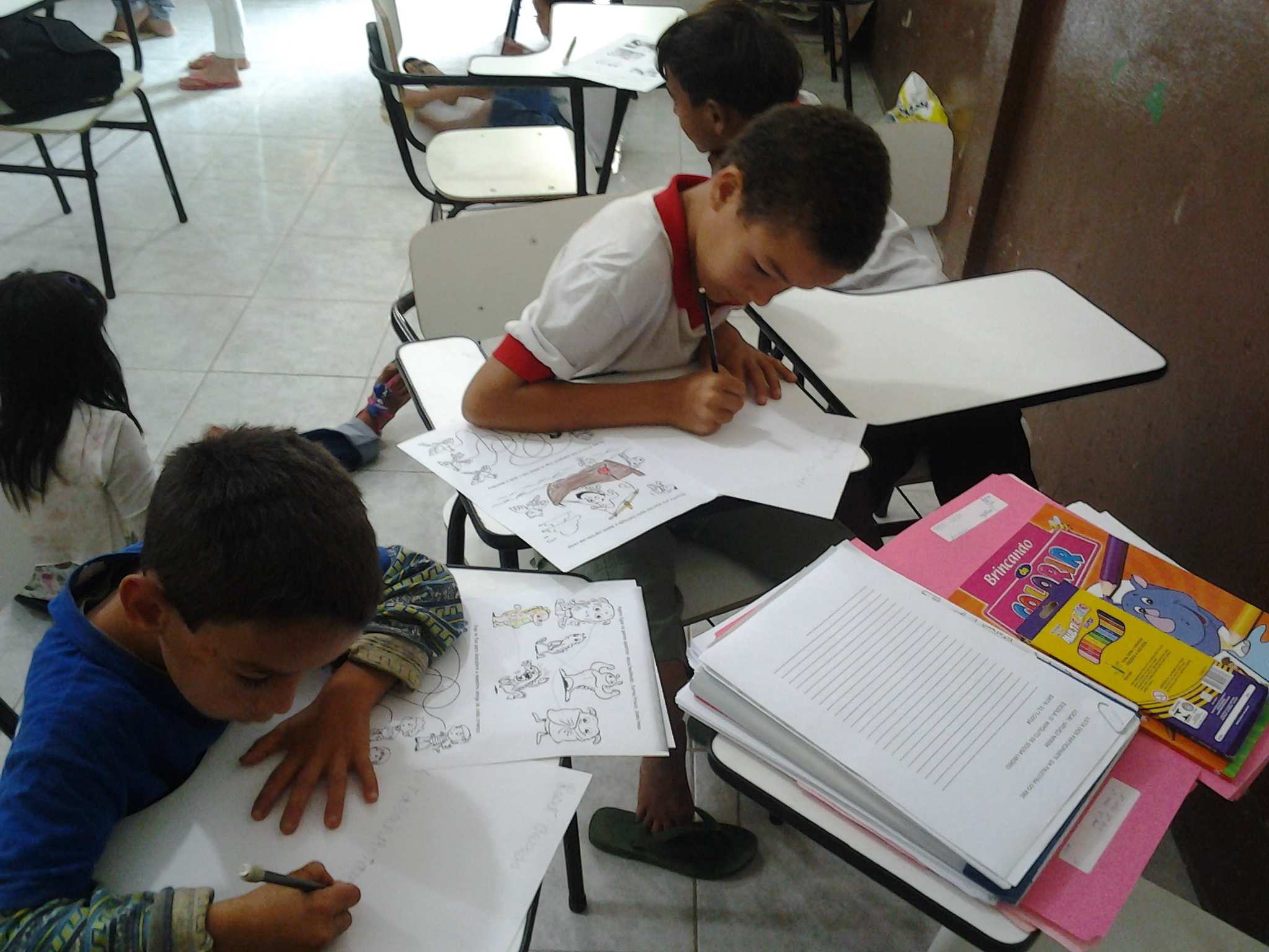 Kinder beim Lernen (Quelle: Kindernothilfe)