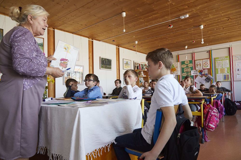 Tudora/Moldau: Lernbetreuung im CONCORDIA-Zentrum (Benjamin Kaufmann für CONCORDIA Sozialprojekte) Tudora/Moldau: Lernbetreuung im CONCORDIA-Zentrum (Benjamin Kaufmann für CONCORDIA Sozialprojekte)