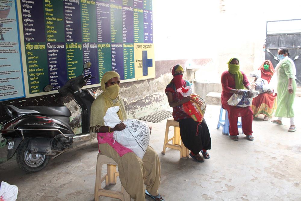 Corona-Maßnahmen in Indien (Quelle: Kindernothilfe-Partner) Corona-Maßnahmen in Indien (Quelle: Kindernothilfe-Partner)