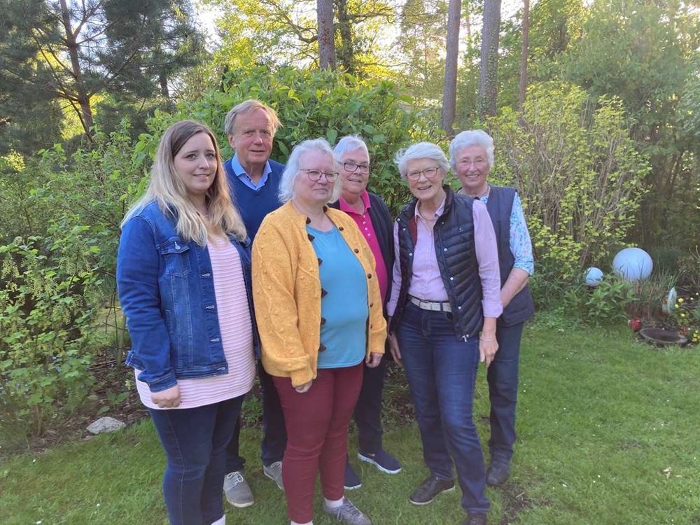 6 Personen Arbeitskreis Lachendorf 2022 (Quelle: privat) 6 Personen Arbeitskreis Lachendorf 2022 (Quelle: privat)