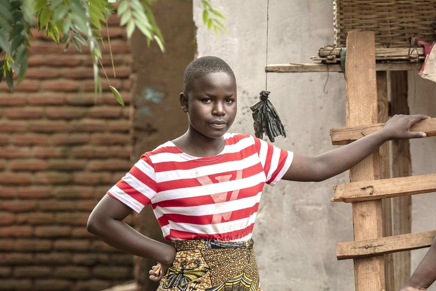 Blaze ist nach einigen Wochen auf der Straße und im Projekt Tikondane wieder bei ihrer Familie (Quelle: Christian Nusch) Blaze ist nach einigen Wochen auf der Straße und im Projekt Tikondane wieder bei ihrer Familie (Quelle: Christian Nusch)