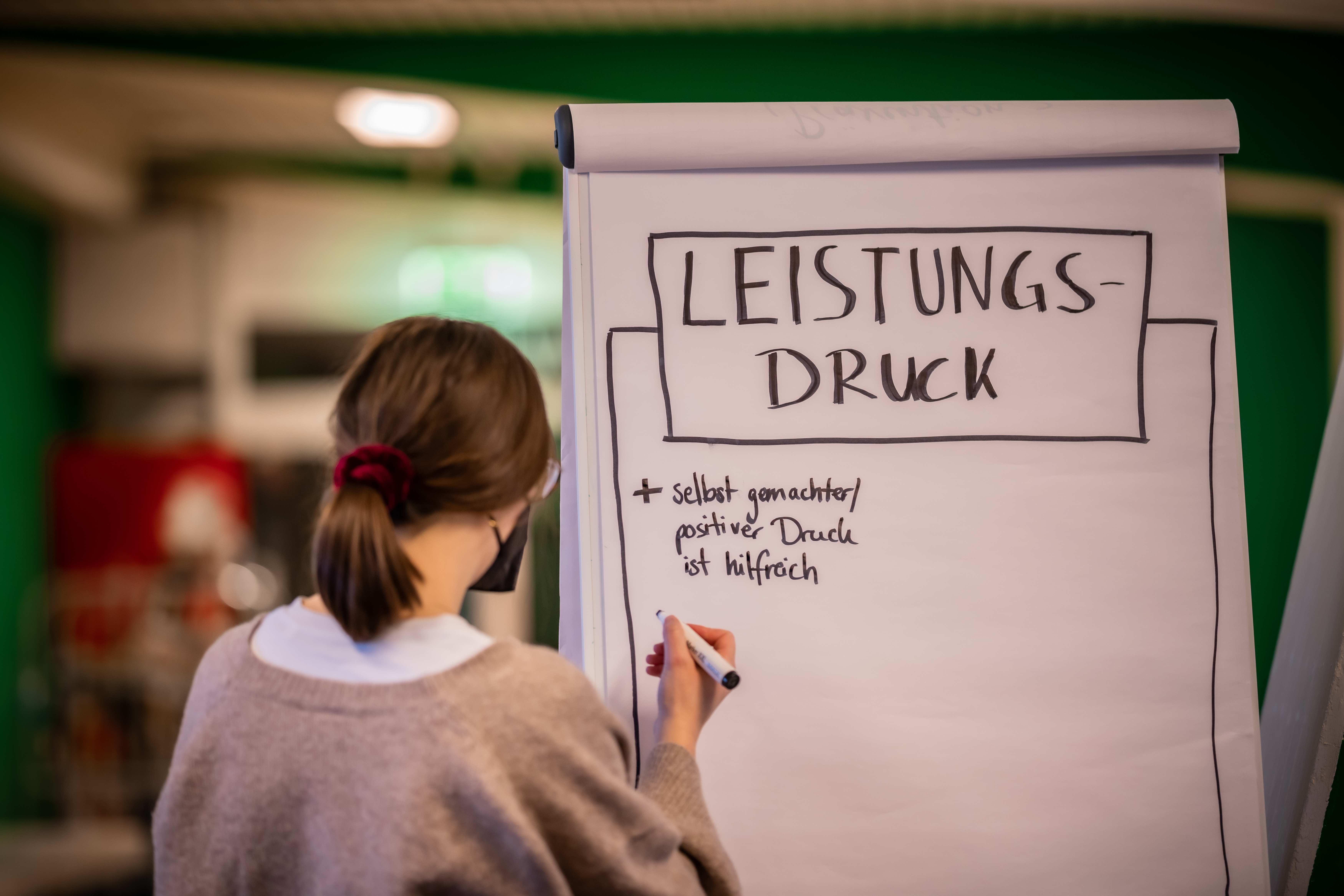 Themenbilder zu Partizipationsmethoden. Foto: Jakob Studnar Themenbilder zu Partizipationsmethoden. Foto: Jakob Studnar