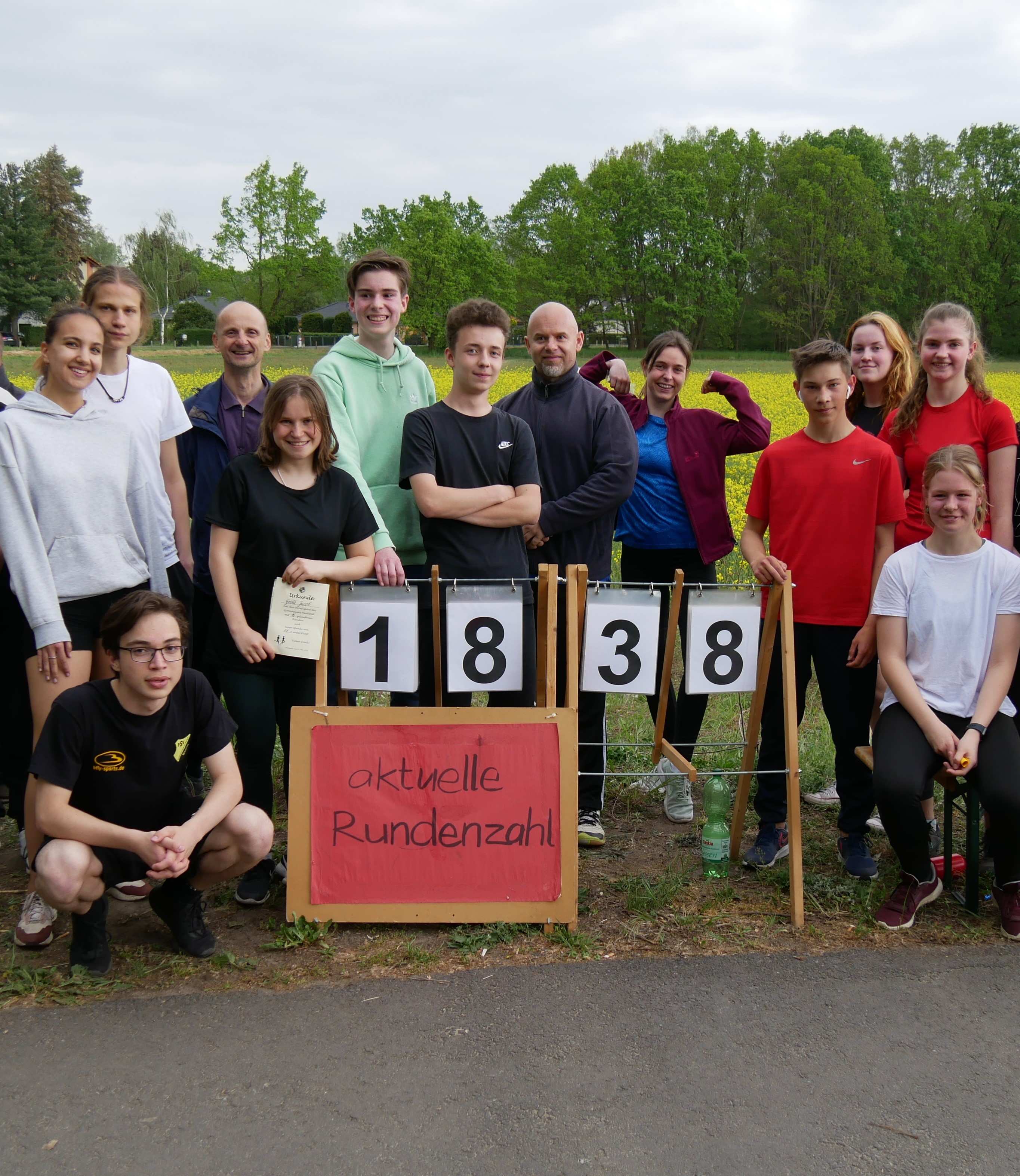 Gymnasium Panketal: Kilometer und Runden ihres Sponsorenlauf 2022 (Quelle: Stefan Schmidt)