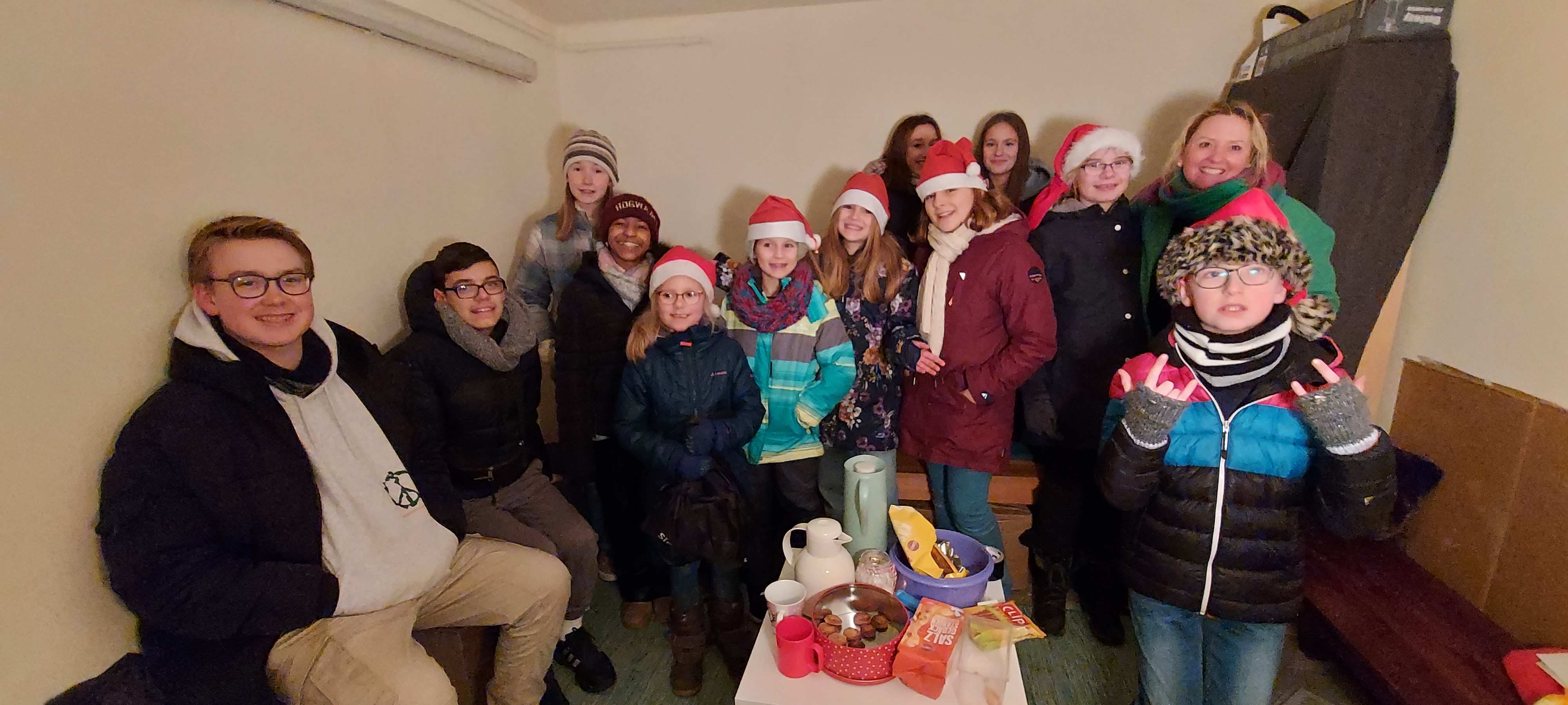 Sarstedt: Konzert "Kinder musizieren für Kinder" im Rahmen des lebendigen Adventskalenders (Quelle: privat)