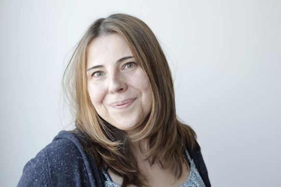 Porträtfoto von Jana Haberstroh (Quelle: Jakob Studnar)