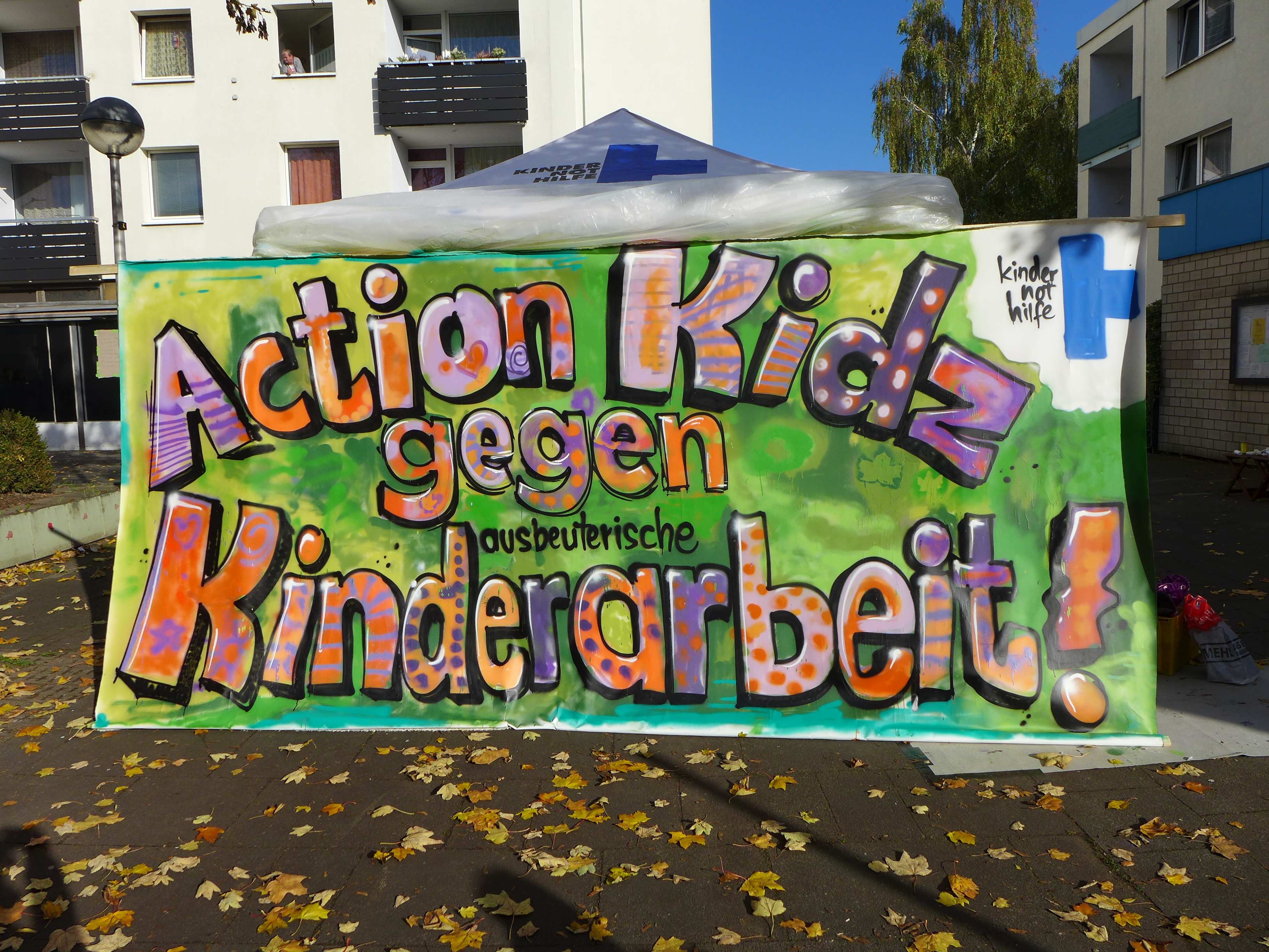 ActionKidz  Graffitiaktion mit Aleks van Sputto im Lindtweiler Treff