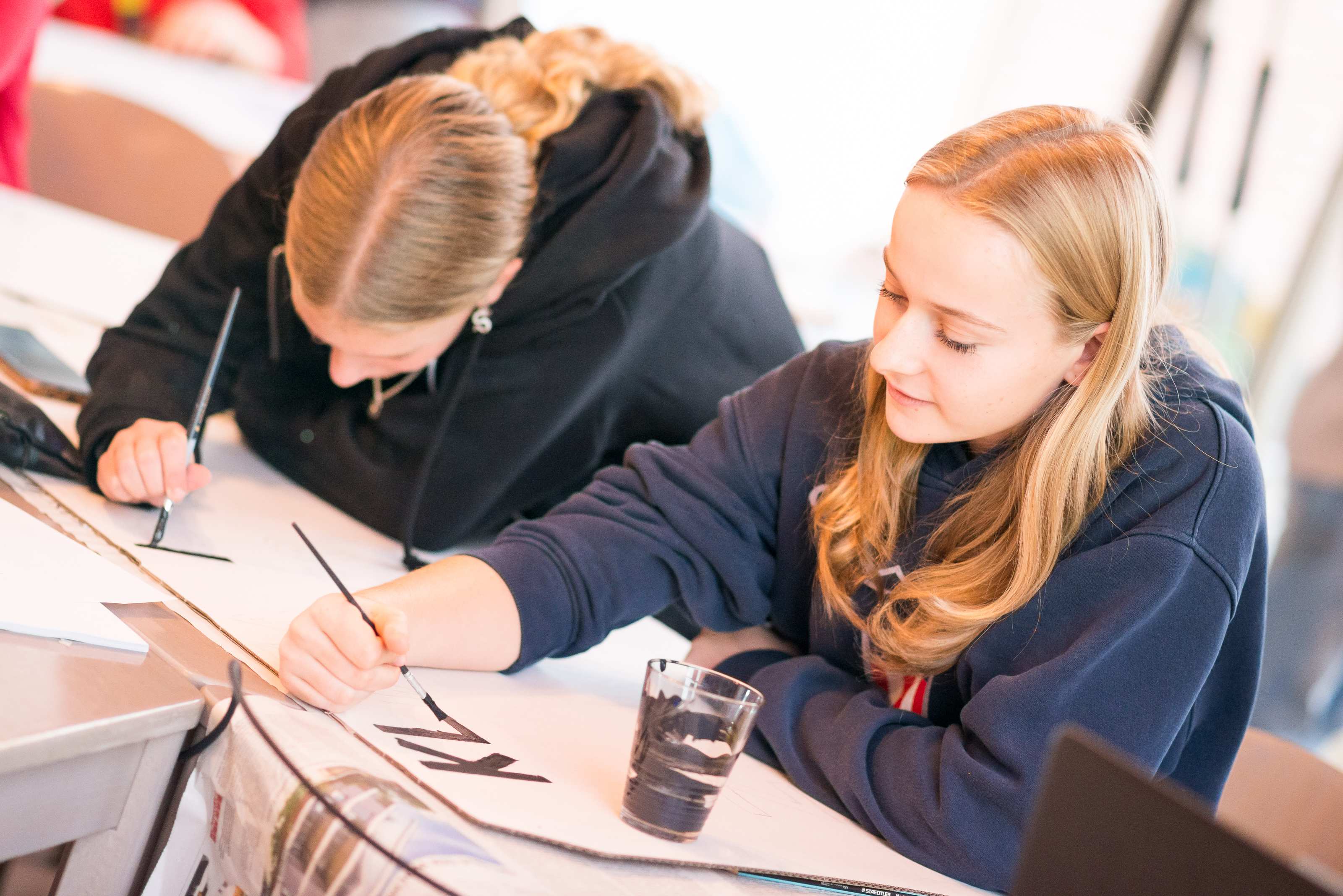 Helfen, ohne Geld zu spenden. Zum Beispiel mit Schulaktionen. (Foto: Finn Schäfer)