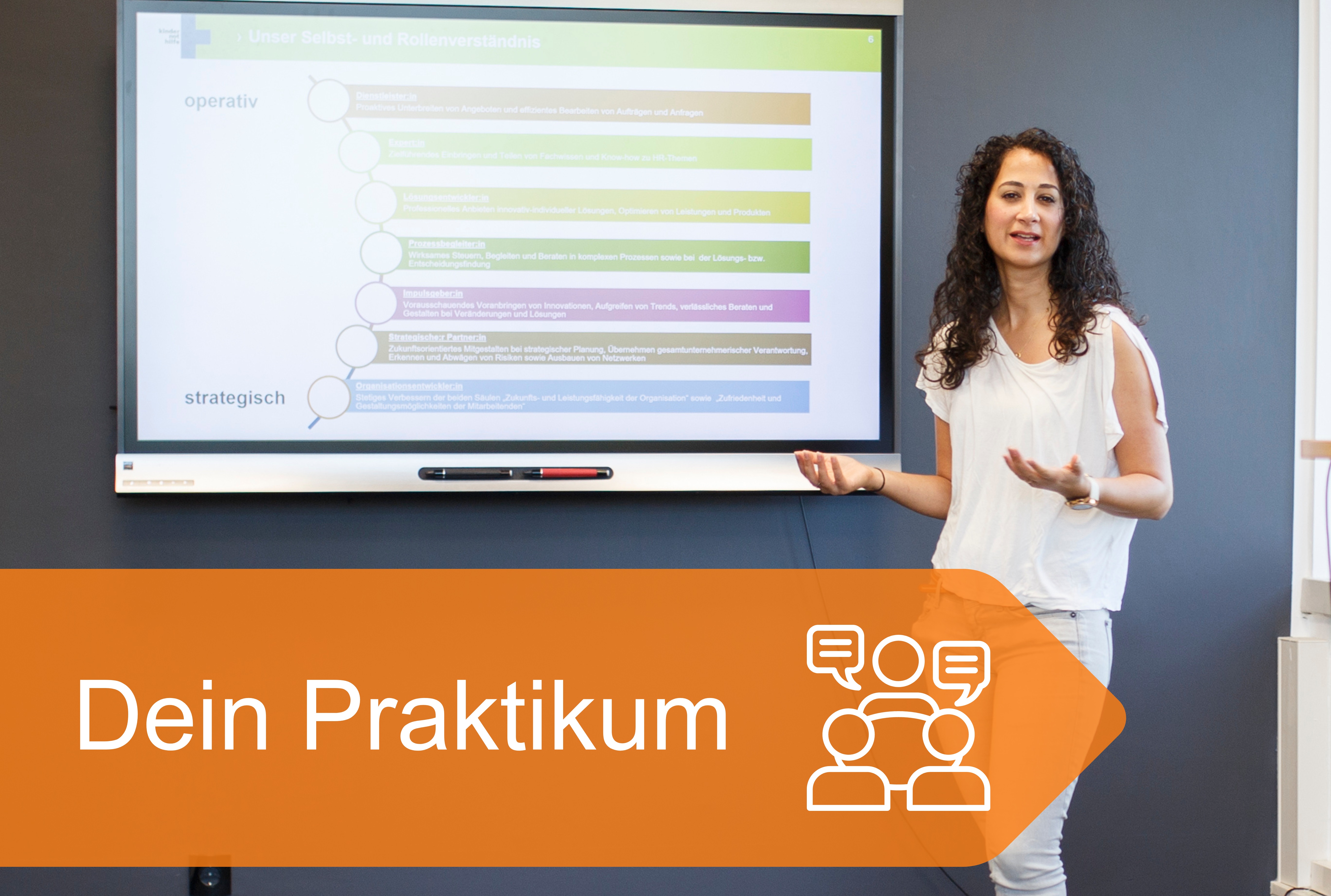 Foto mit der Aufschrift "Dein Praktikum" (Quelle: Kindernothilfe)