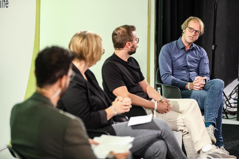 Session1 Wer badet den menschengemachten Klimawandel aus? Session1 Wer badet den menschengemachten Klimawandel aus?