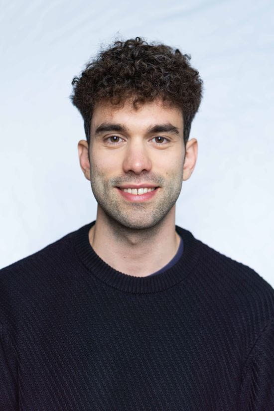 Portraitfoto von Elias Dehnen (Quelle: privat)