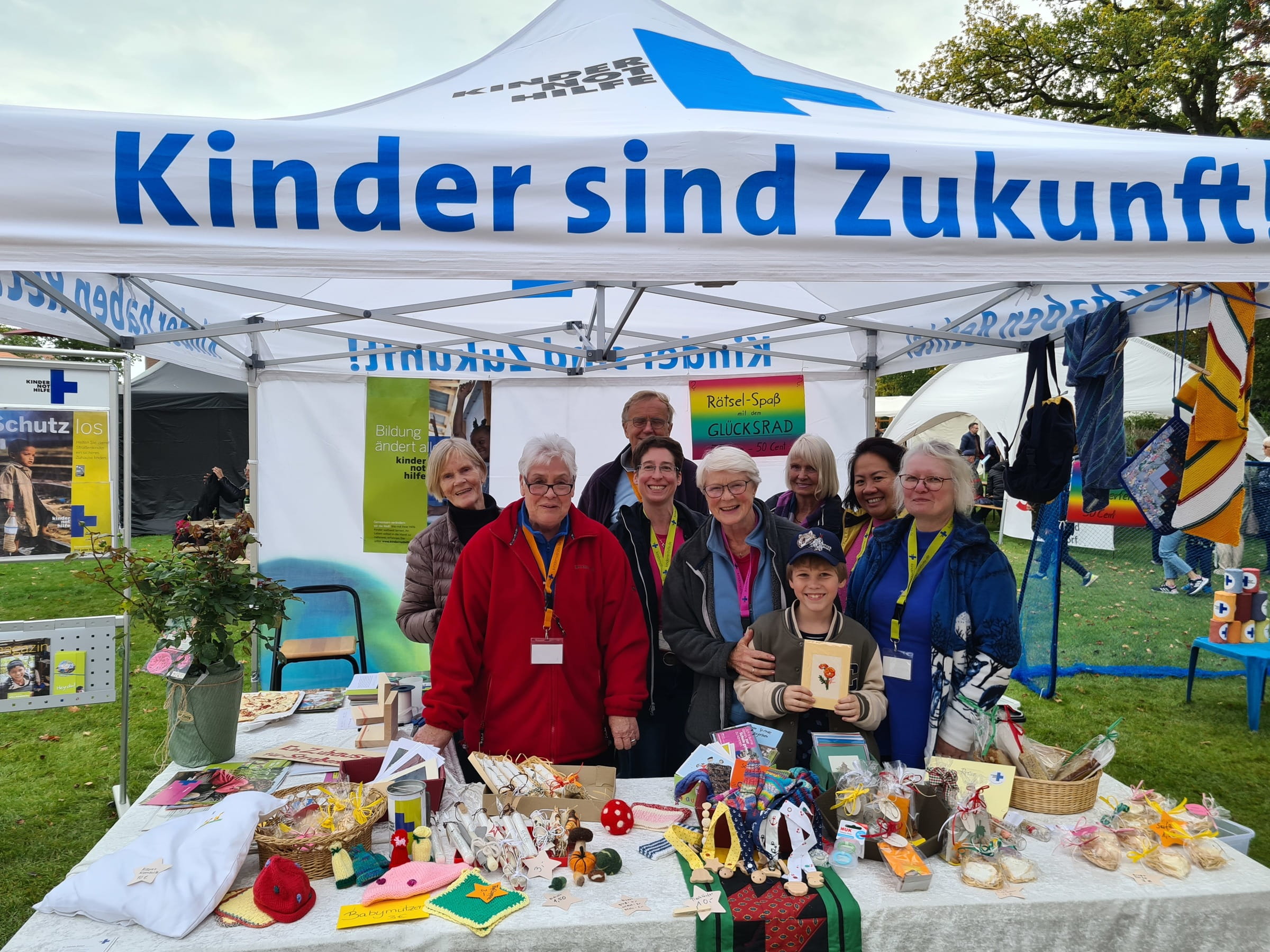 Info-Stand am 8. Oktober 2023 beim Wein- und Bauernmarkt in Lachendorf vom Arbeitskreis.