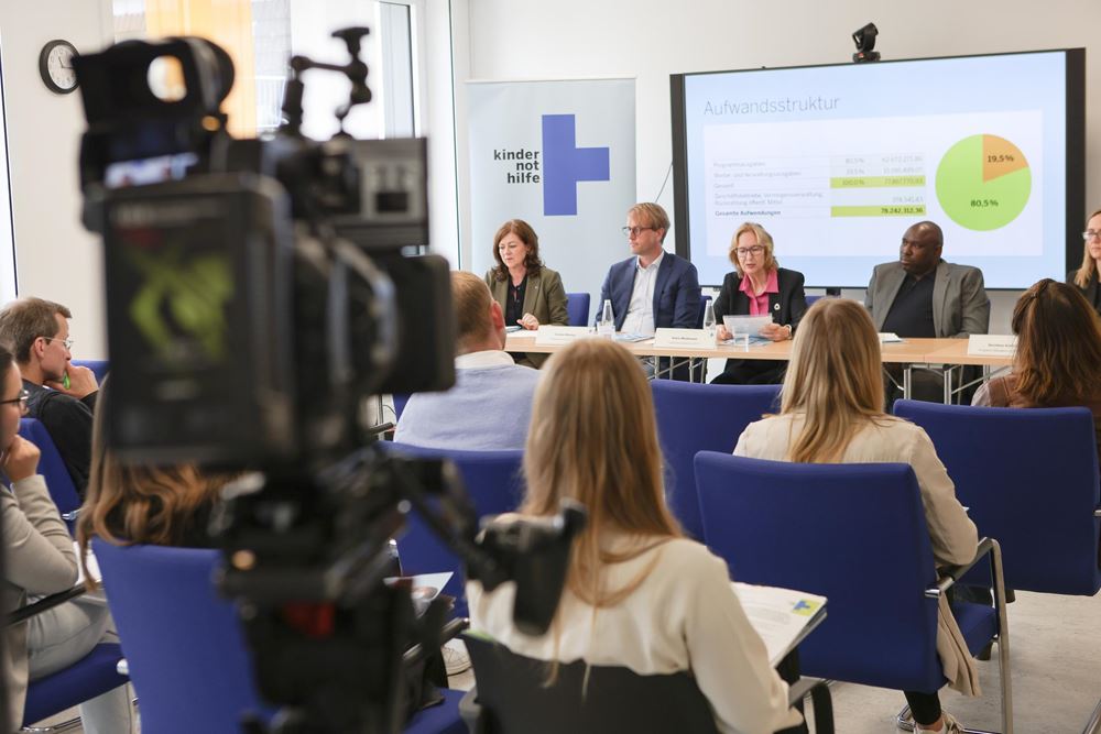 Jahrespressekonferenz 2024 (Quelle: Ralf Krämer, Kindernothilfe) Jahrespressekonferenz 2024 (Quelle: Ralf Krämer, Kindernothilfe)