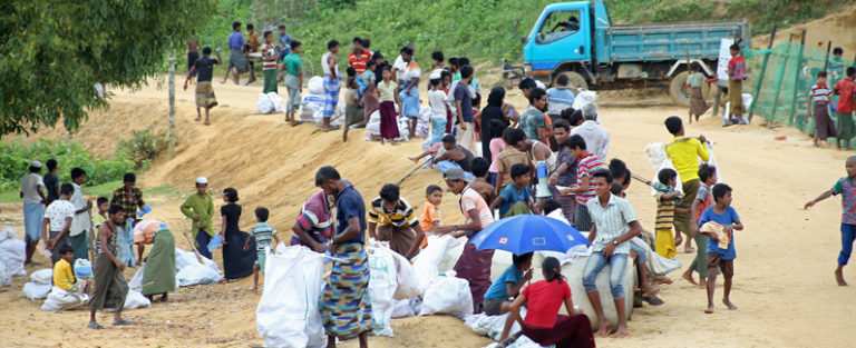 Geflüchtete in Bangladesch (Quelle: Kindernothilfe) Geflüchtete in Bangladesch (Quelle: Kindernothilfe)