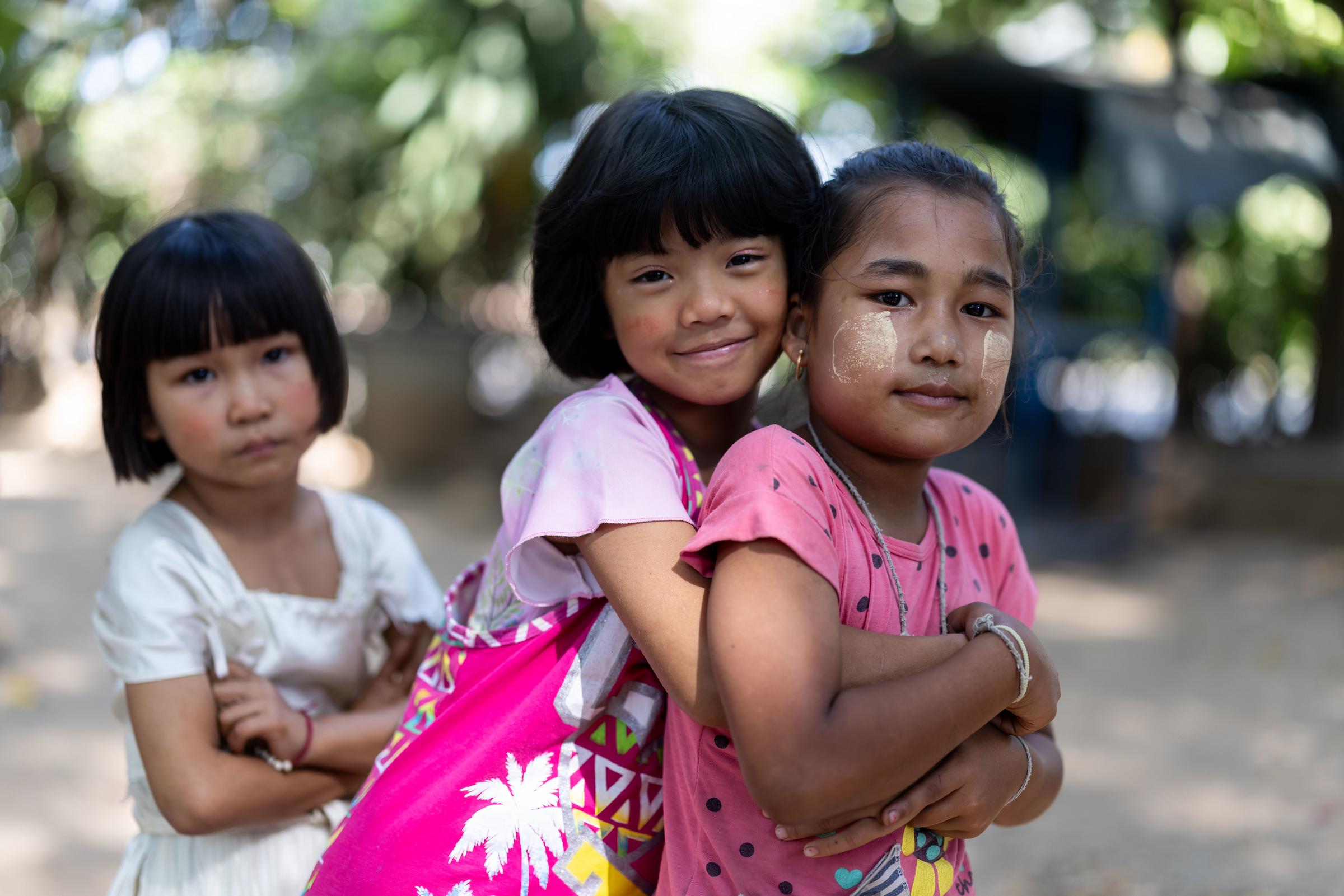 Kinder aus Myanmar in einer thailändischen Schule (Quelle: Lars Heidrich) Kinder aus Myanmar in einer thailändischen Schule (Quelle: Lars Heidrich)