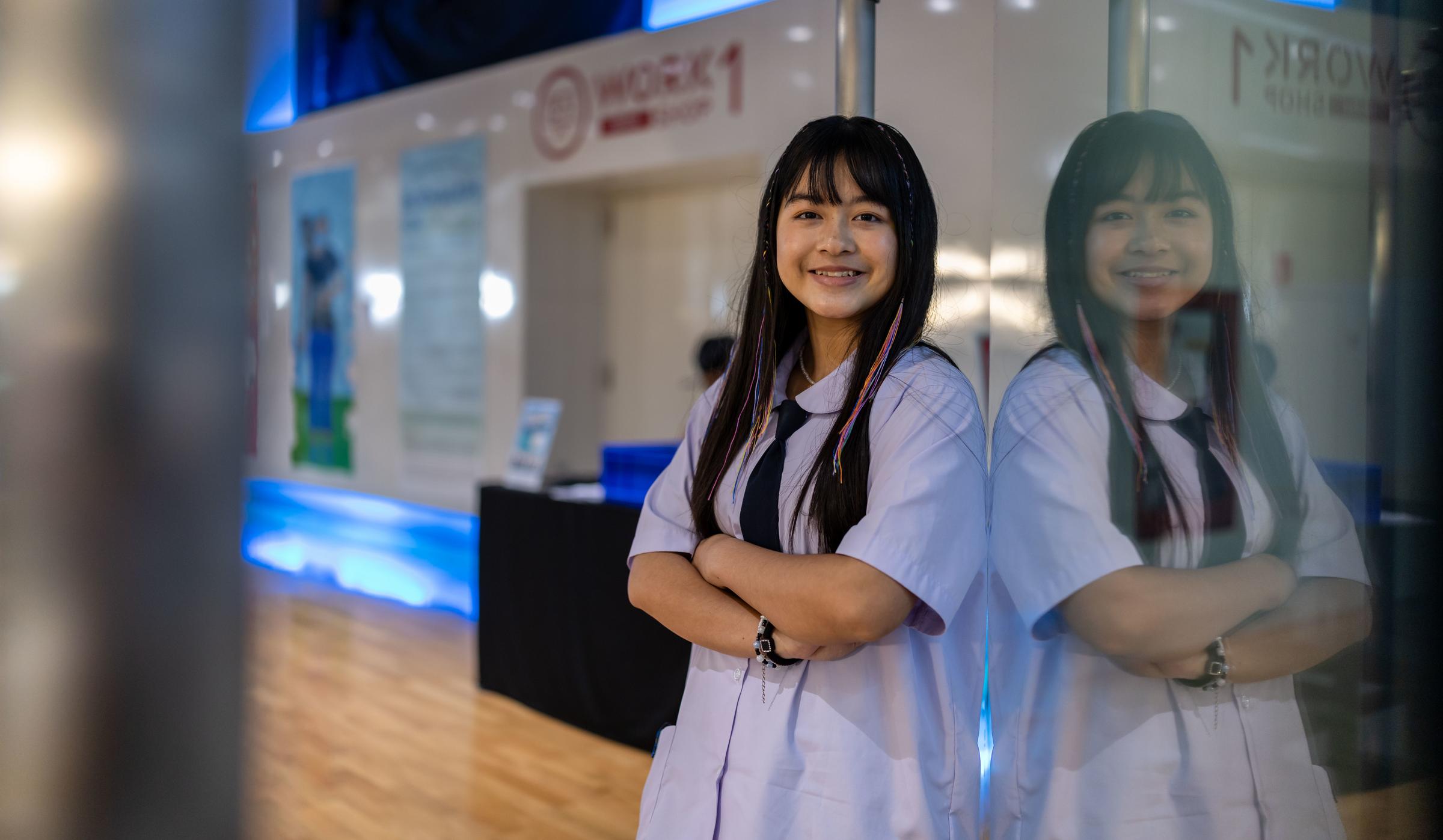 Weihnachtsspendenaktion 2024 - Thailand
Die Weihnachtsspendenaktion der WAZ mit der Kindernothilfen in Thailand im November 2024. Wie Kinder aus dem Bürgerkrieg in Myanmar flüchten und mit Duisburger Hilfe zur Schule gehen können. Foto: Kindernothilfe / Lars Heidrich
WAZ-Weihnachtsaktion 2024 Thailand/Myanmar Weihnachtsspendenaktion 2024 - Thailand
Die Weihnachtsspendenaktion der WAZ mit der Kindernothilfen in Thailand im November 2024. Wie Kinder aus dem Bürgerkrieg in Myanmar flüchten und mit Duisburger Hilfe zur Schule gehen können. Foto: Kindernothilfe / Lars Heidrich
WAZ-Weihnachtsaktion 2024 Thailand/Myanmar