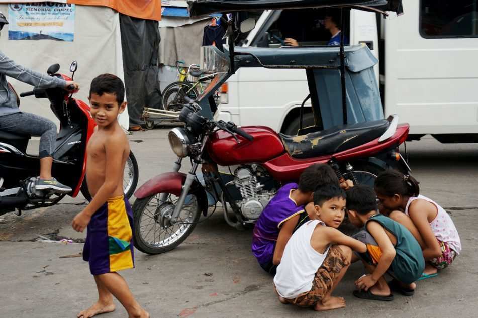 Verstopfte Straßen von Manila (Quelle: Kindernothilfe) Verstopfte Straßen von Manila (Quelle: Kindernothilfe)