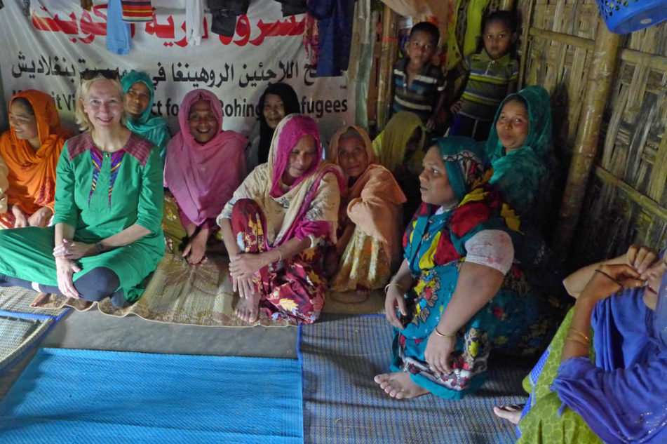 Im Rohingya Camp: Mitglieder des Kindesschutzkomitee (Quelle: Kindernothilfe) Im Rohingya Camp: Mitglieder des Kindesschutzkomitee (Quelle: Kindernothilfe)