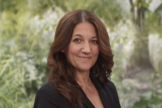 Portrait Corinna Schneider