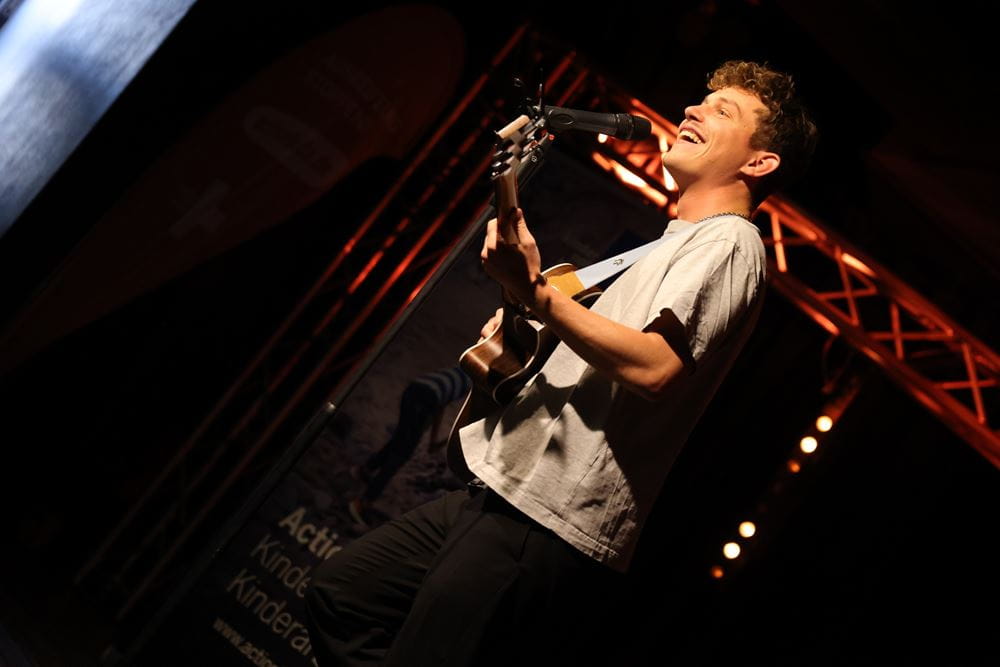 Action!Kidz Finale in Münster am Pascal Gymnasium mit Sänger Gregor Hägele Action!Kidz Finale in Münster am Pascal Gymnasium mit Sänger Gregor Hägele