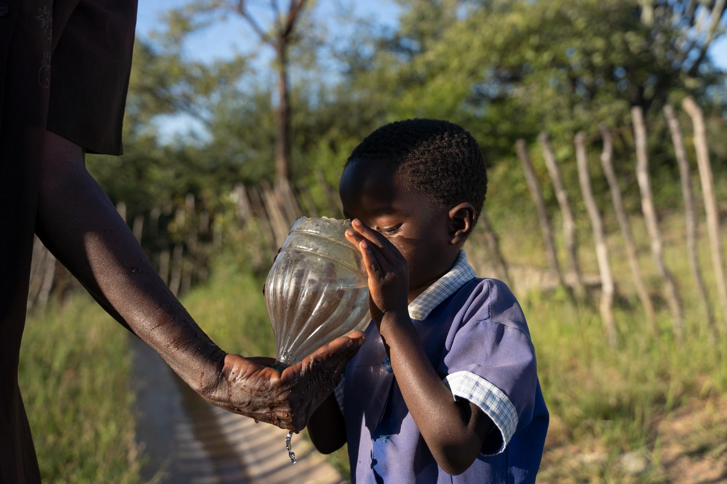 Journalist*innenreise von Katharina Nickoleit und Fotograf Christian Nusch nach Simbabwe: Projektbesuch in Bulawayo

Partner Bantwana Zimbabwe (76000)