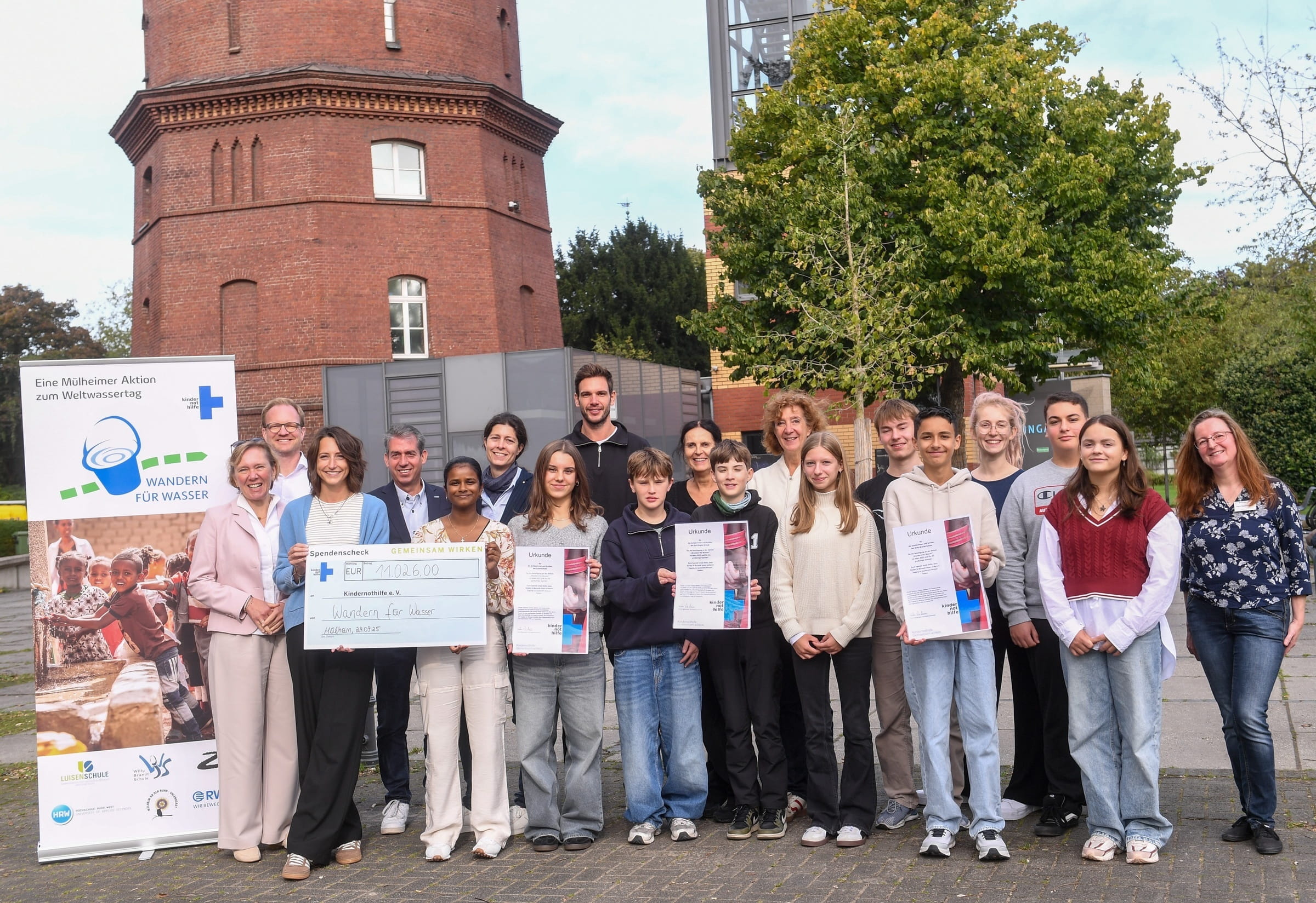 Wandern für Wasser 2025 Scheckübergabe Wandern für Wasser 2025 Scheckübergabe