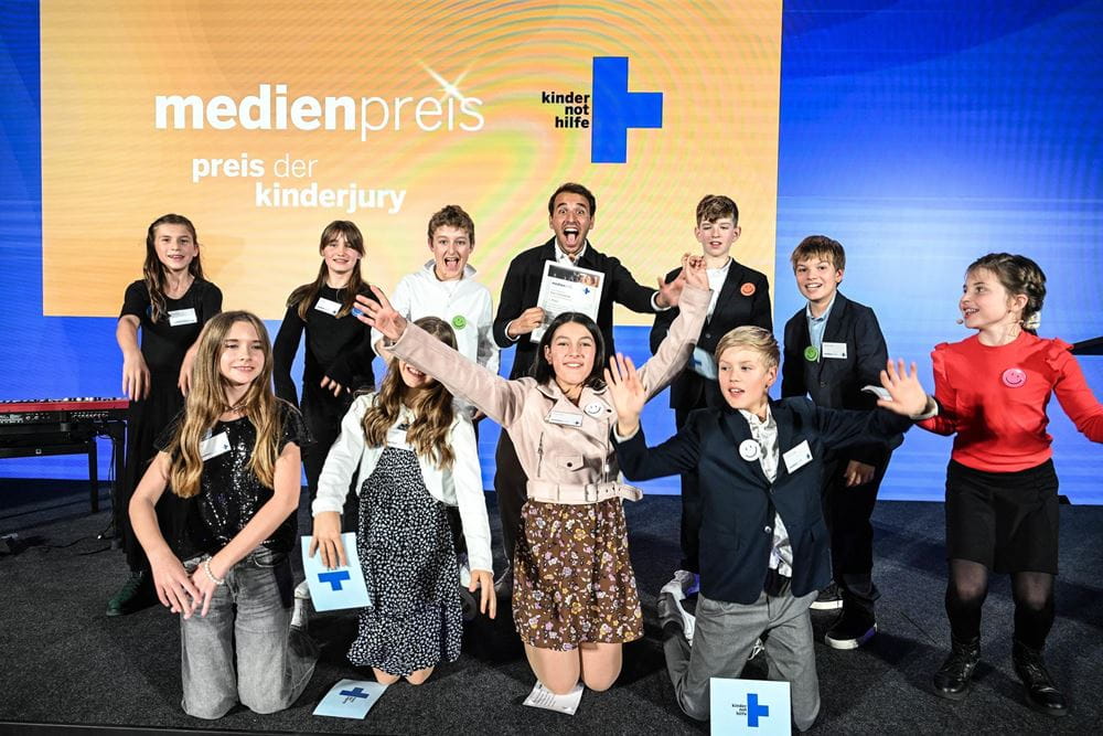 Kindernothilfe
Kindernothilfe-Medienpreis 14. November 2025
Kindernothilfe-Medienpreis 2025 Kindernothilfe
Kindernothilfe-Medienpreis 14. November 2025
Kindernothilfe-Medienpreis 2025