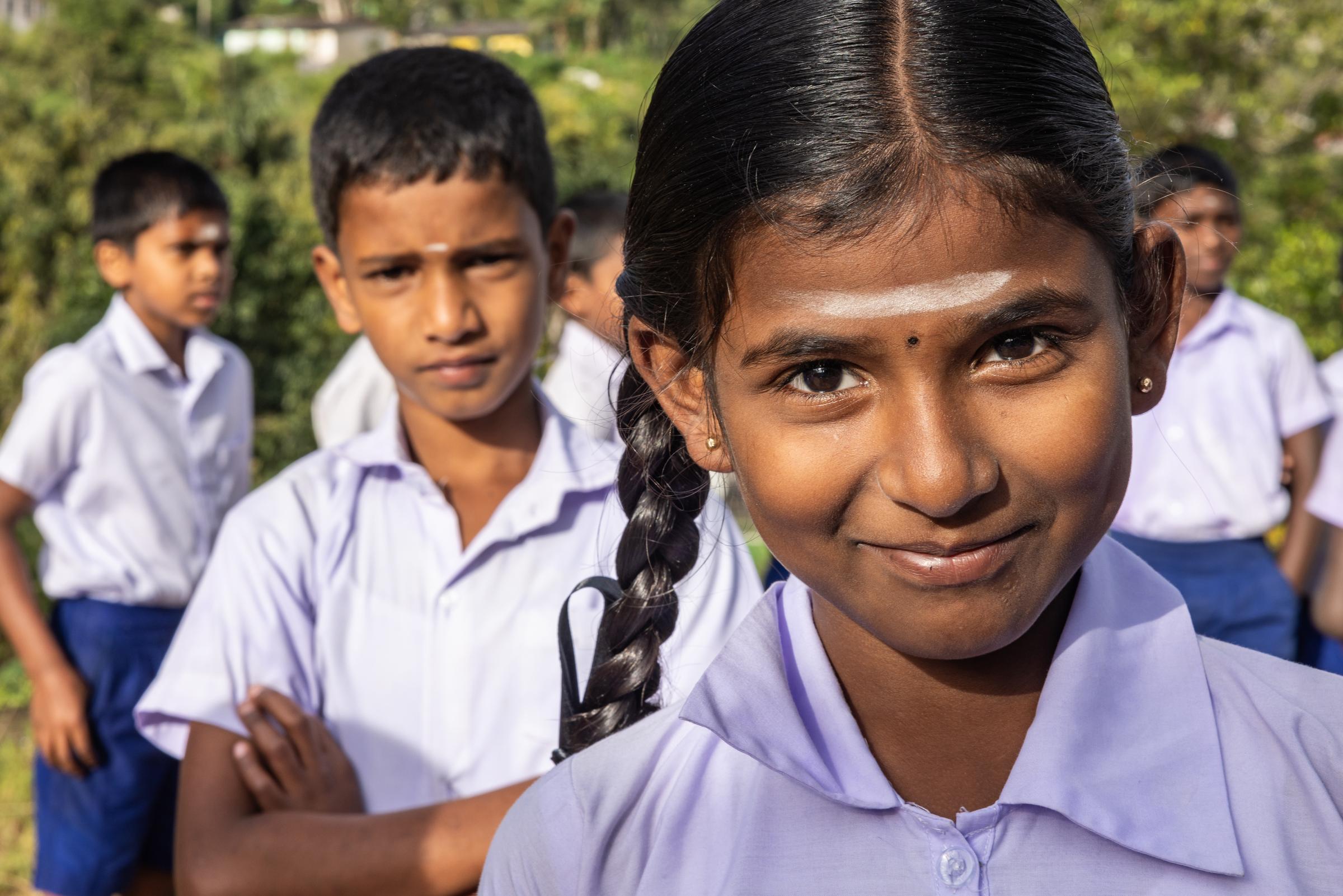 Ein Mädchen aus Sri Lanka lächelt (Quelle: Sharni Jayawardena) Ein Mädchen aus Sri Lanka lächelt (Quelle: Sharni Jayawardena)