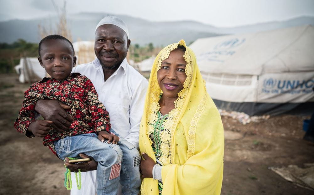 Mboyo und seine Eltern im Musenyi Lager (Quelle: Jakob Studnar) Mboyo und seine Eltern im Musenyi Lager (Quelle: Jakob Studnar)