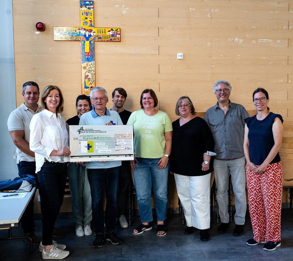 Münchner Schule sammelte 500 Euro für Patenkind im Libanon Münchner Schule sammelte 500 Euro für Patenkind im Libanon