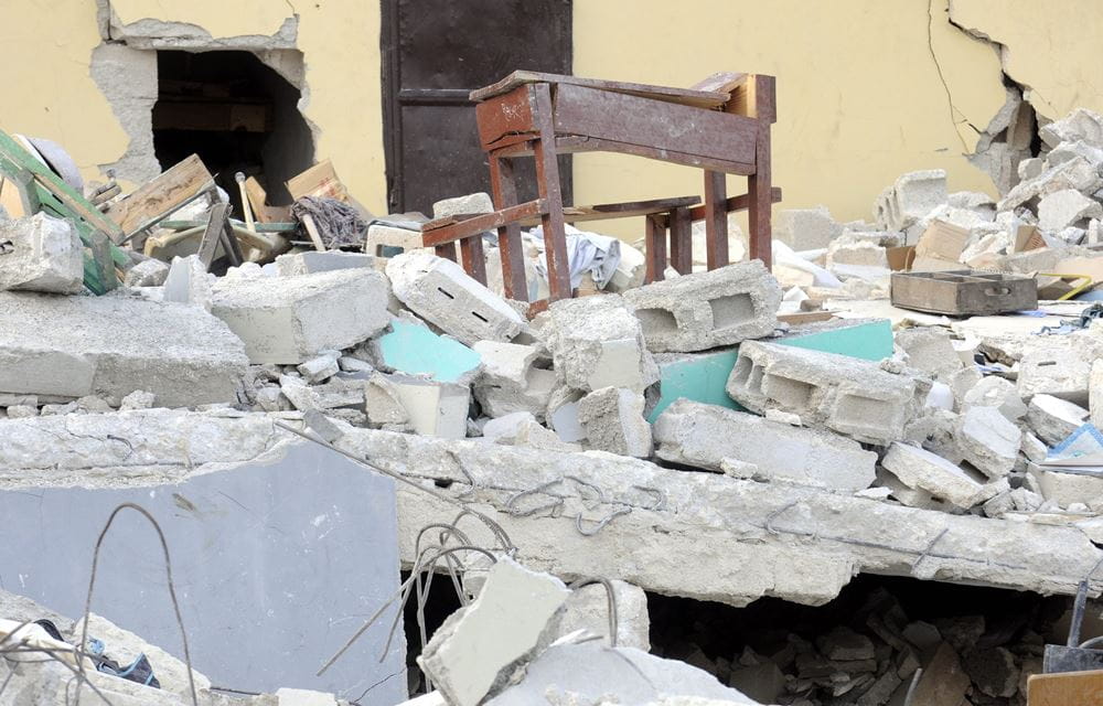 Trümmer der Schule in Carrefour (Quelle: Benjamin Weinkauf/BILD)