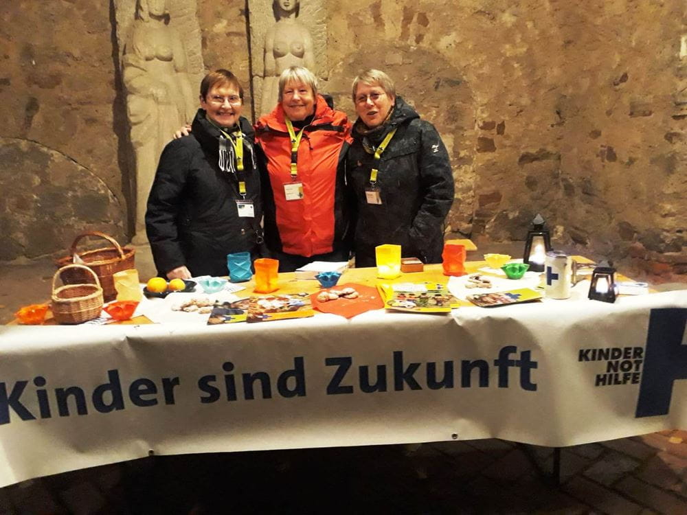 Mitglieder des AK Halle beim St. Martinsfest 2019 Mitglieder des AK Halle beim St. Martinsfest 2019