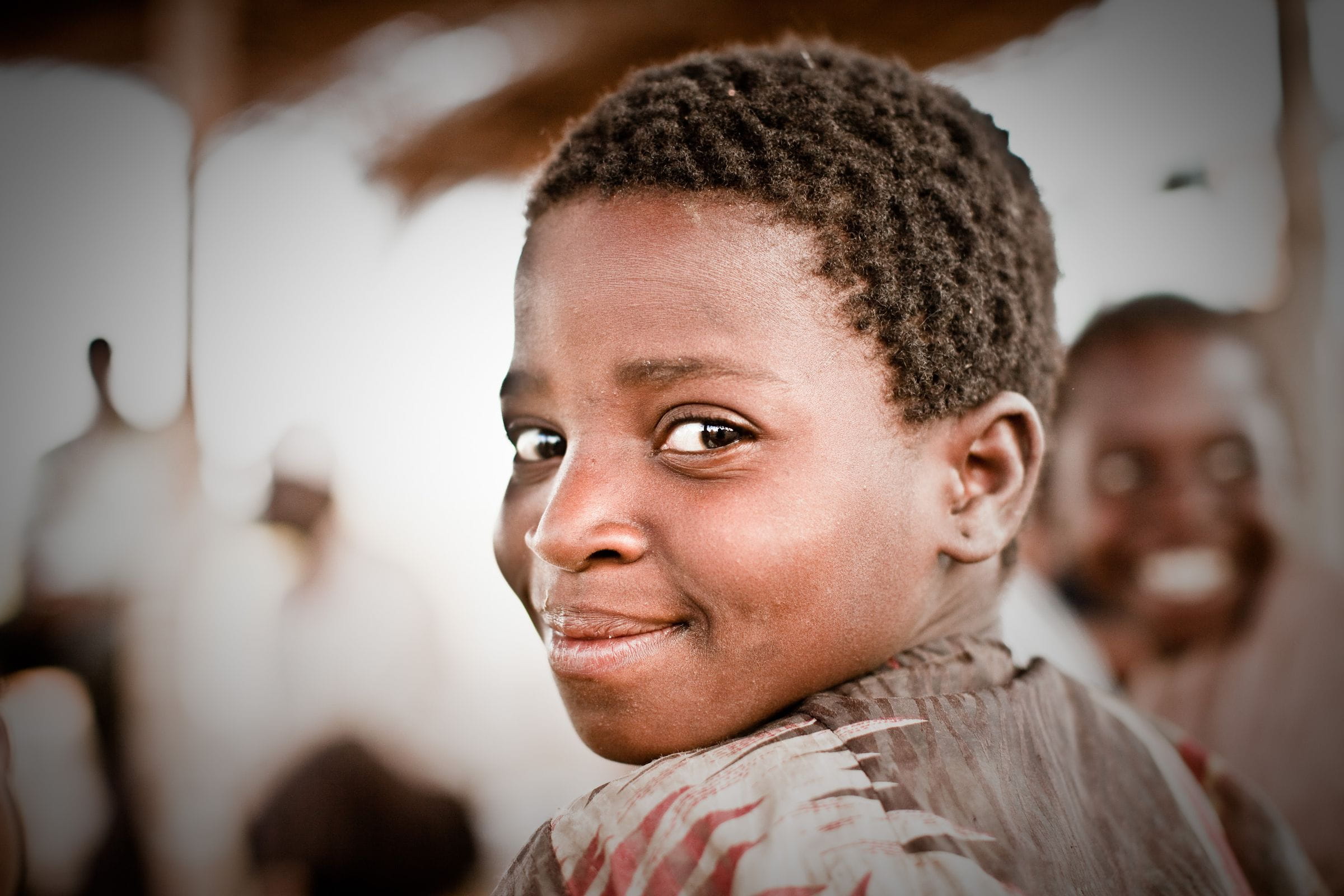 Ein Junge in Chikho, Malawi (Quelle: Jakob Studnar)