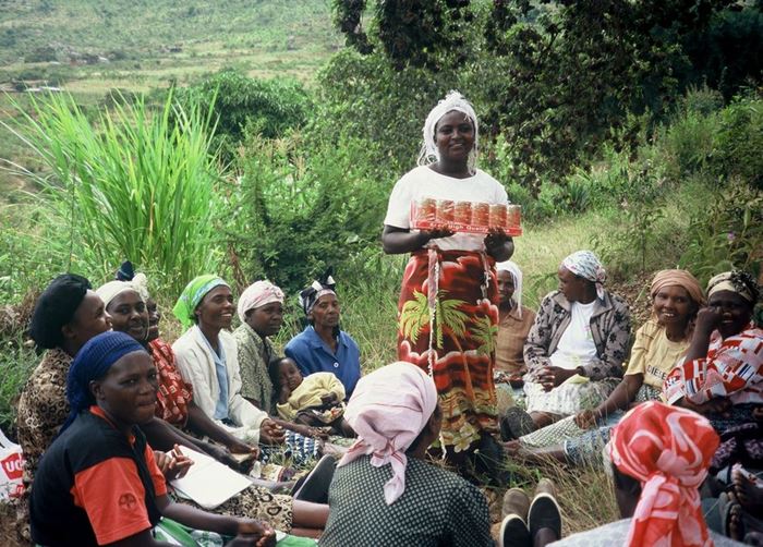 Mitglieder der Selbsthilfegruppe in Kenia. (Quelle: Ute Luhr)