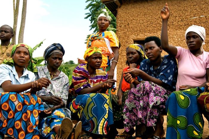Frauen der Selbsthilfegruppe in Ruanda. (Quelle: Veronika Unger)