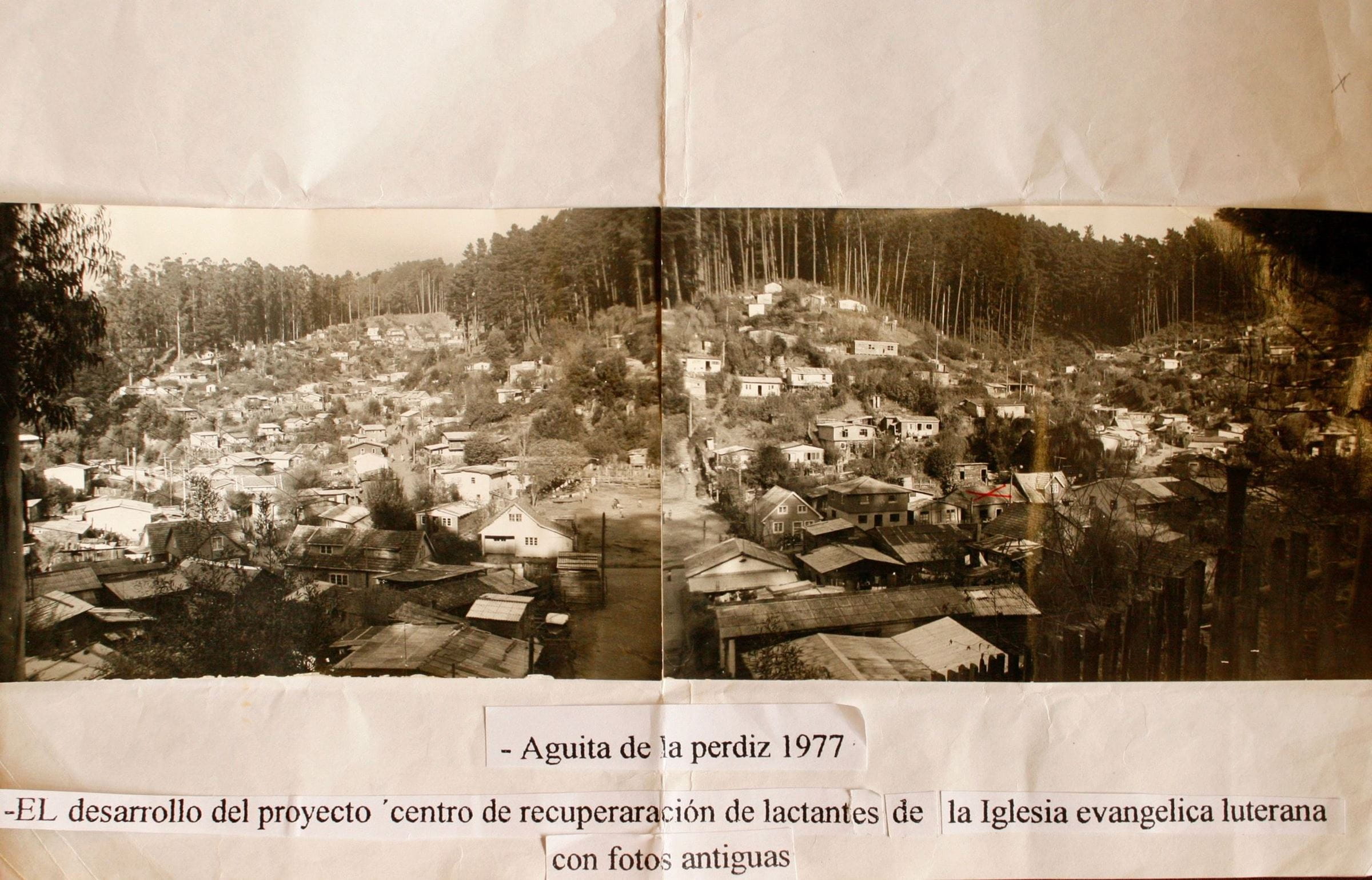 Reportage: Kindernothilfe-Partner in Chile; Foto: Historische Aufnahme des Armenviertels Agüita de la Perdiz (Quelle: Jürgen Schübelin / Kindernothilfe) 