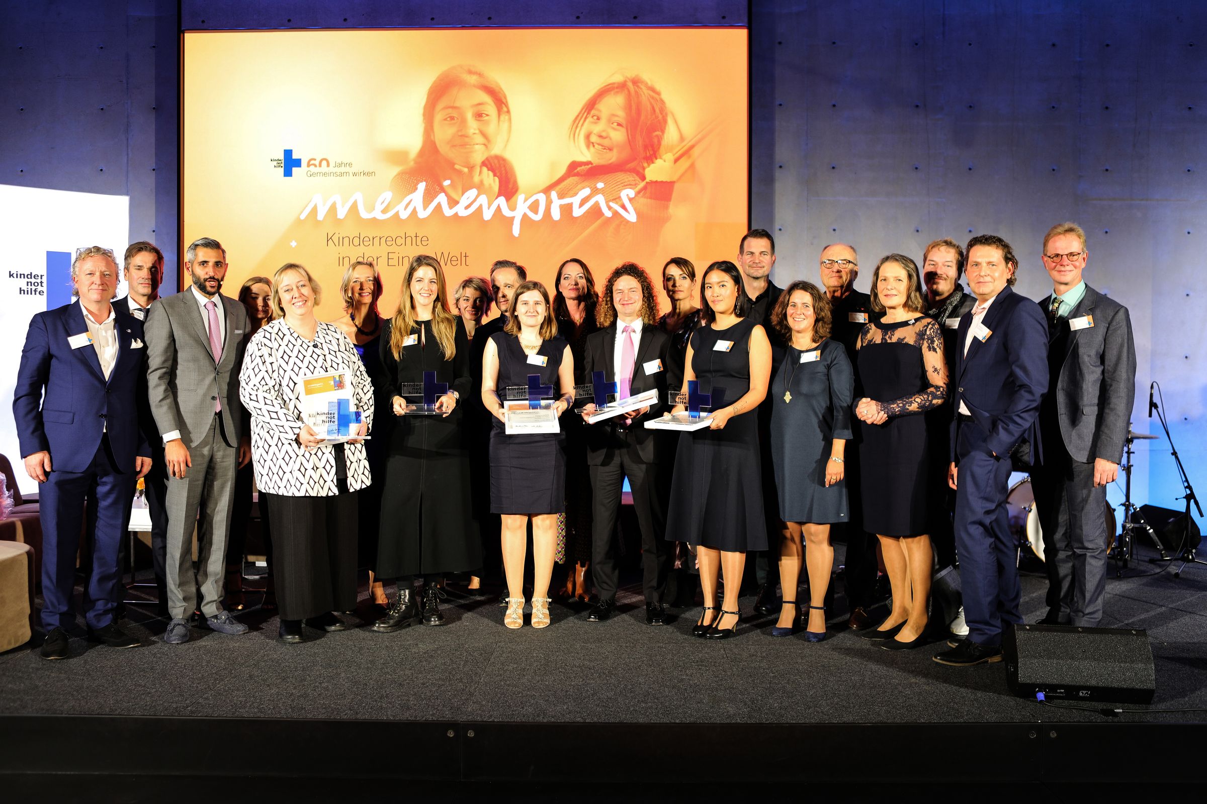Die Gewinnerinnen und Gewinner des Medienpreises 2019 (Foto: Ralf Krämer)