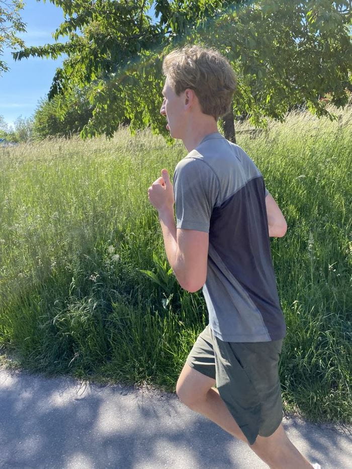 Schüler bei Sponsorenlauf in Stuttgart Schüler bei Sponsorenlauf in Stuttgart