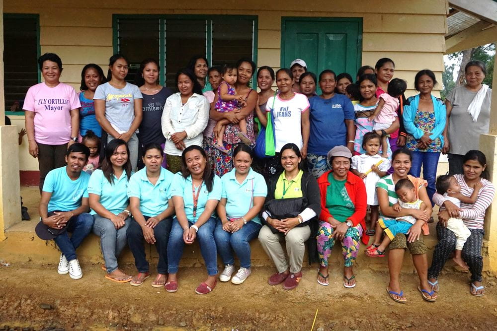 Selbsthilfegruppe auf der Insel Samar (Quelle: Ludwig Grunewald/Lorenz Töpperwien)